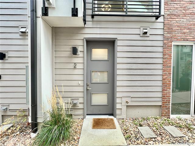 Foto principal - 3411 Albion St