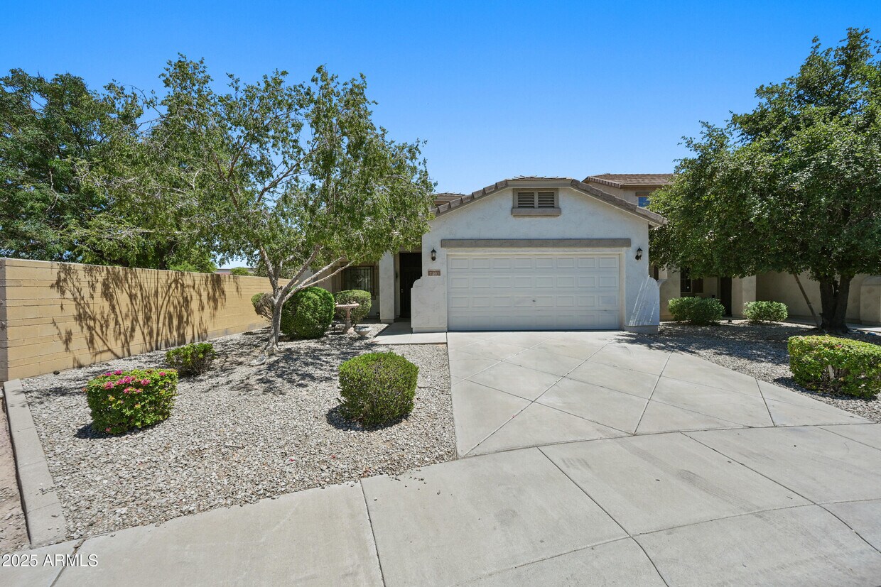 Primary Photo - 7303 S 54th Dr