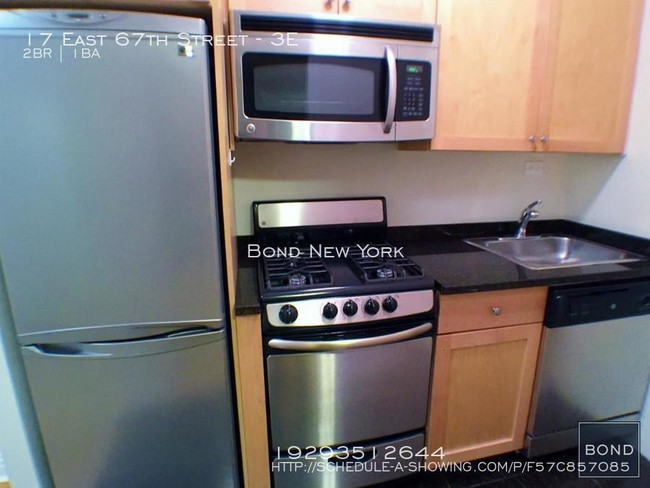 Building Photo - 17 E 67th St