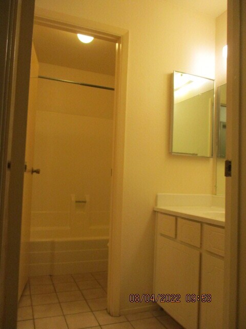 Building Photo - 520 Starfire Pl