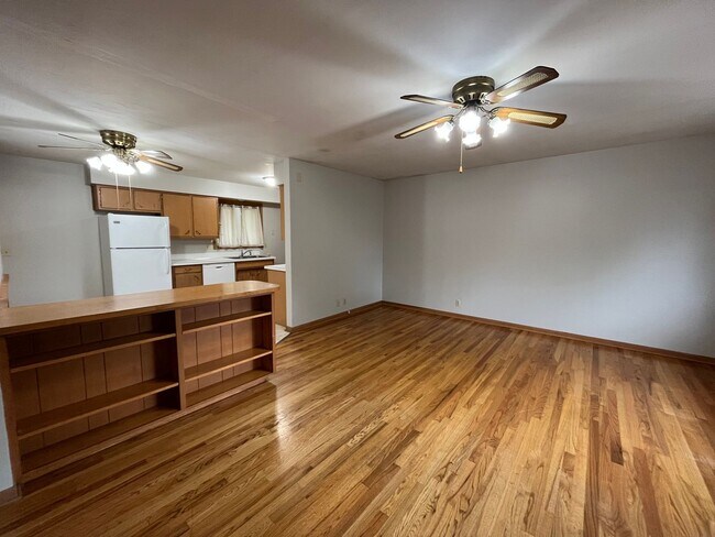 Building Photo - Charming 4 Bedroom Home Coming In June! $2...