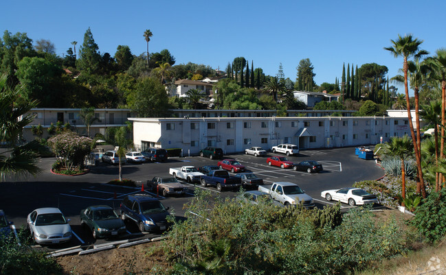 Building Photo - Rancho Pointe Apartments