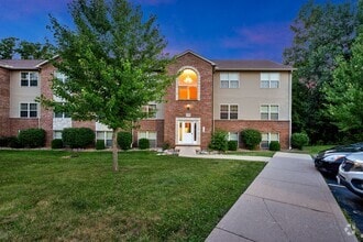 Building Photo - 2720 W Willowlake Dr