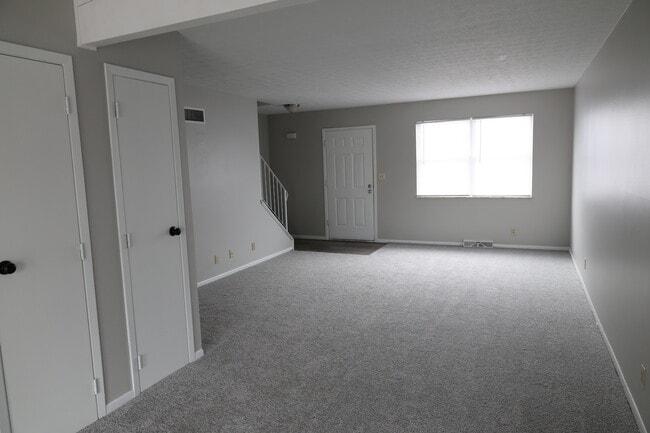 Building Photo - Mill Creek