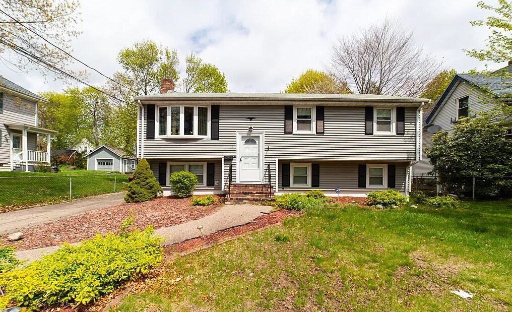 37 Wellington St, Brockton, MA 02301 House Rental in Brockton, MA