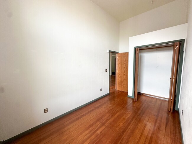 Foto del edificio - 415 Jay St