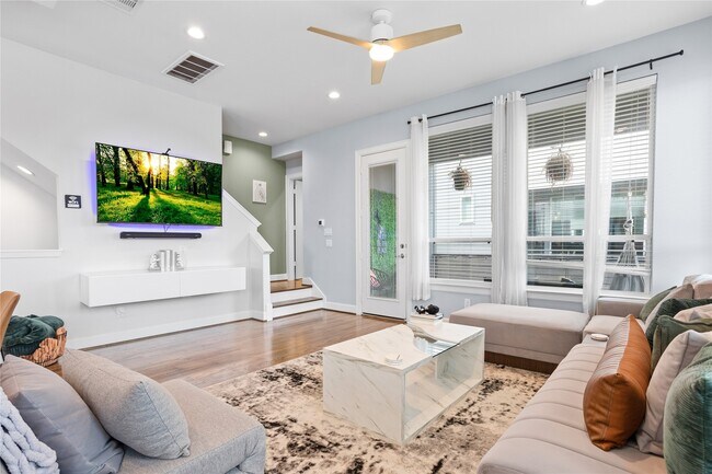 Foto del edificio - 2721 Eado Grove Ln