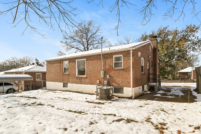 Building Photo - Fantastic 2bd/1ba home! Let yourself in!