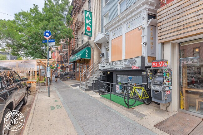 Foto del edificio - 207 Bedford Ave