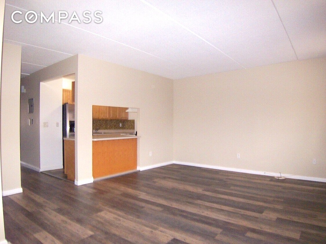 513 Ralph Ave, Brooklyn, NY 11233 Townhome Rentals in Brooklyn NY