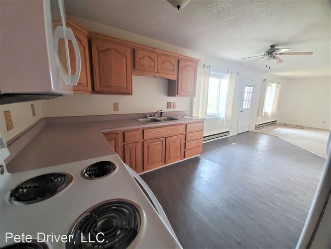Foto del edificio - 2 br, 1 bath House - 2 Duff Ave