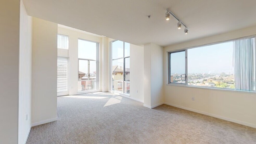 550 Moreland