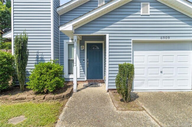 Foto del edificio - 6909 Timberwood Dr