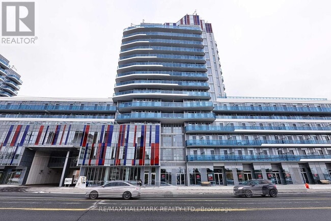 Building Photo - 9471 Yonge St