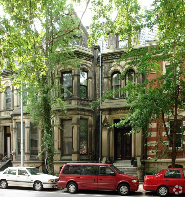 2038 Spruce St Philadelphia, PA 19103 Rentals Philadelphia, PA