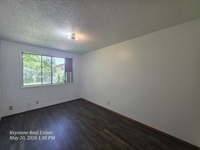 Building Photo - 1025 Maxwell Rd