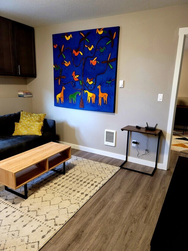 Foto principal - 6640 N Amherst St