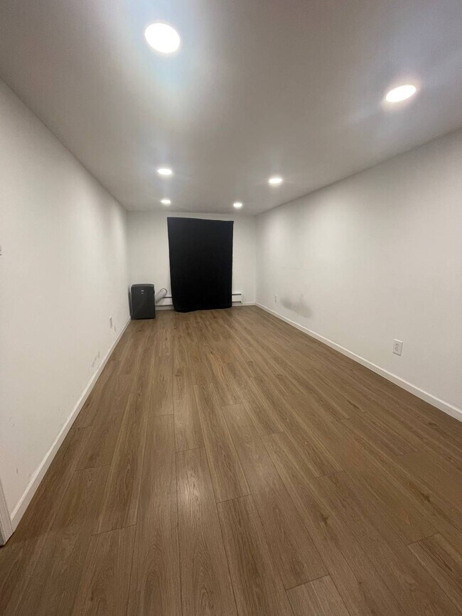 Foto del edificio - 435 Rennard St