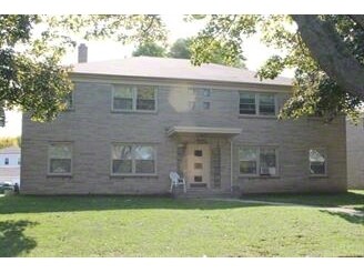 Foto principal - 5415 W Forest Home Ave