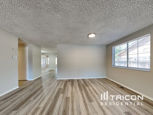 Building Photo - 2878 Goldy Way Sparks NV