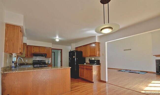 Foto del edificio - 2358 Saffron Ct