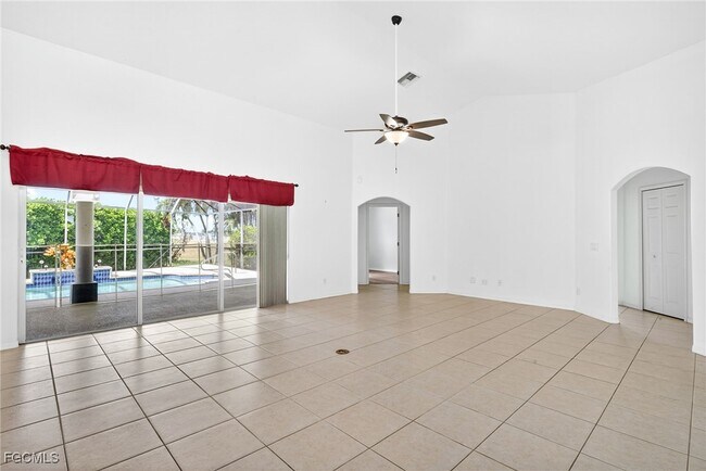 Foto del edificio - 2007 SW 43rd Terrace