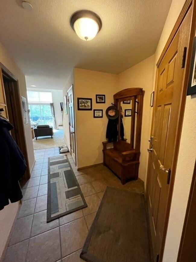 Foto del edificio - Winter Seasonal Rental- Tarn Landing C6