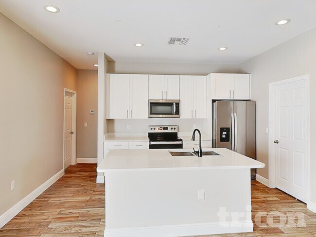 Foto del edificio - 3321 Buttonwood Ave