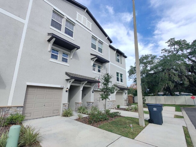 Building Photo - 4728 Pickering Harbor Pl