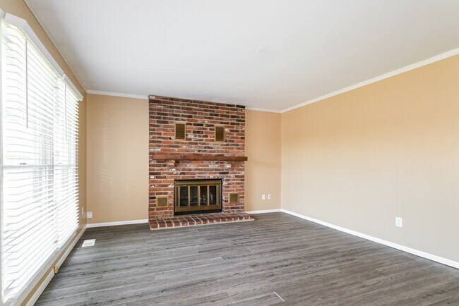 Foto del edificio - 174 Birchleaf Dr