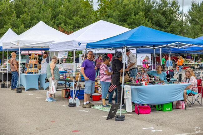 From homegrown foods to homemade products, it is all available at the Barberton Farmers Market.