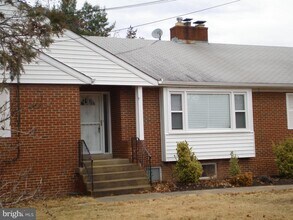 Building Photo - 3111 Ritchie Rd