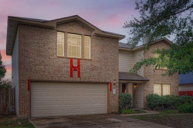 Building Photo - 1020 Brutus Dr