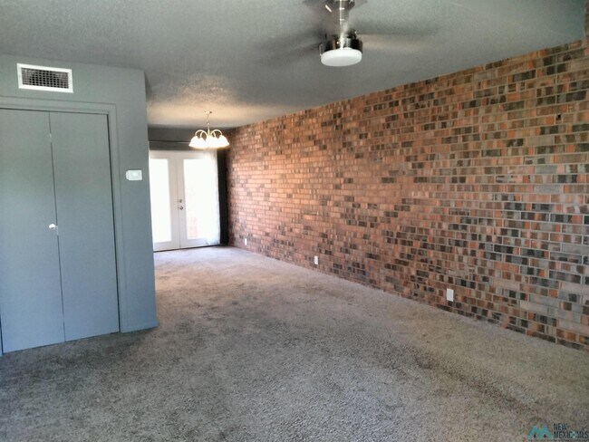 Foto del edificio - 1400 Fairway Terrace