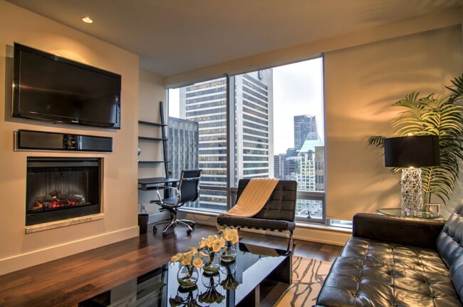 Building Photo - 1111 Alberni St