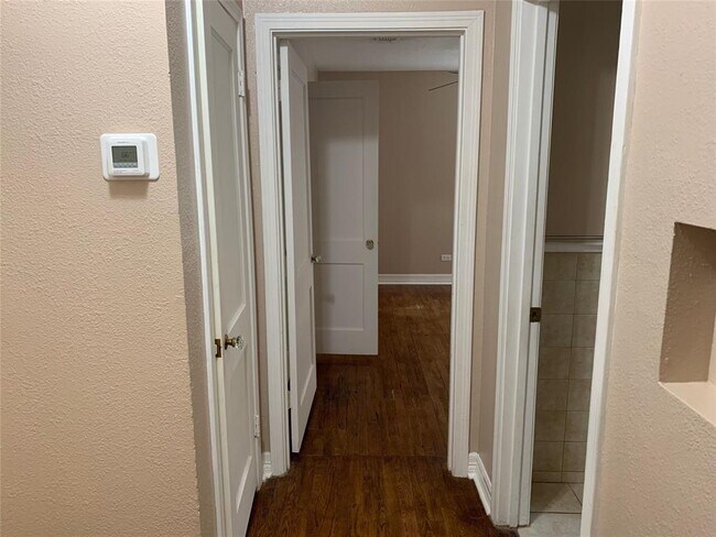 Foto del edificio - 1810 Ave P 1/2