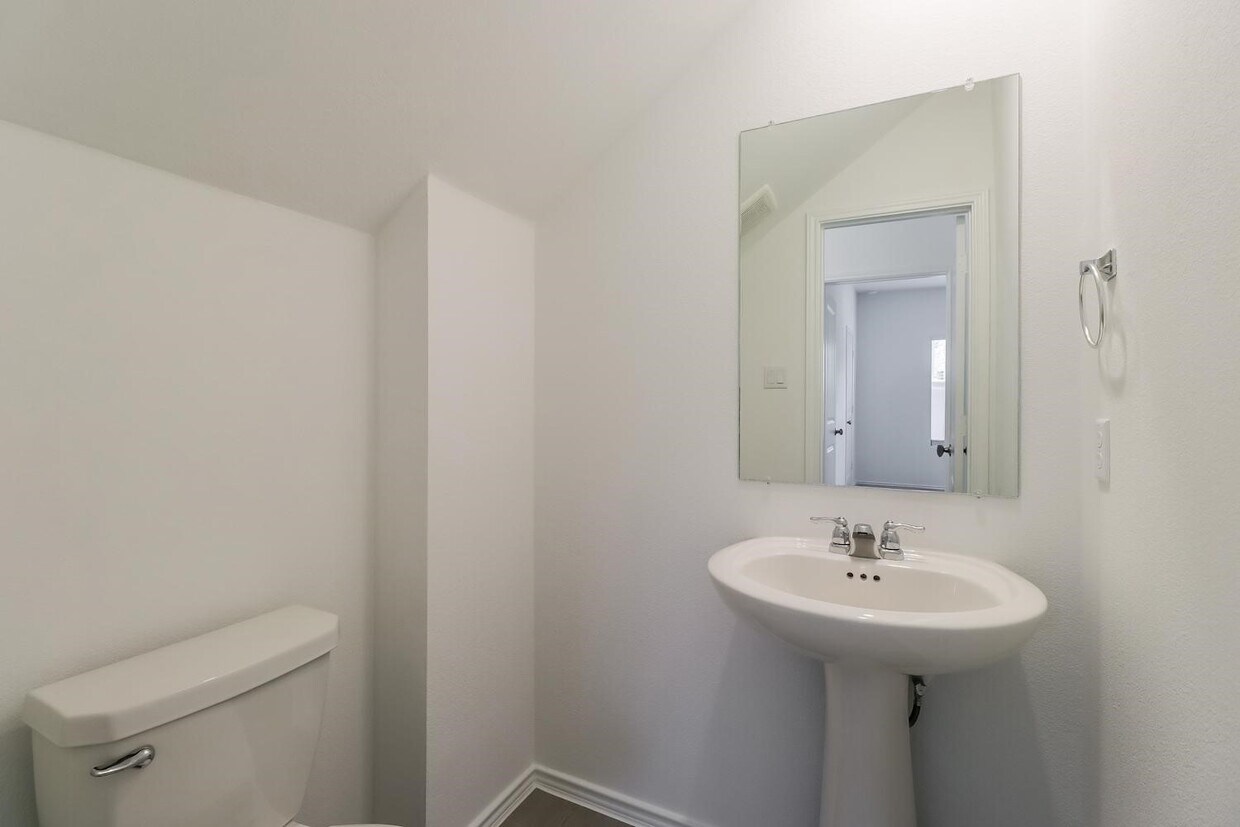 Foto del edificio - 1624 Boggy Crk Rnch Rd