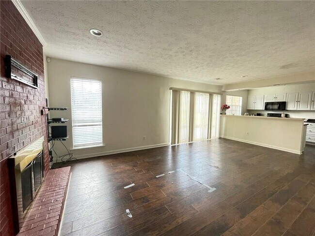 Foto del edificio - 5596 Clover Rise Ln
