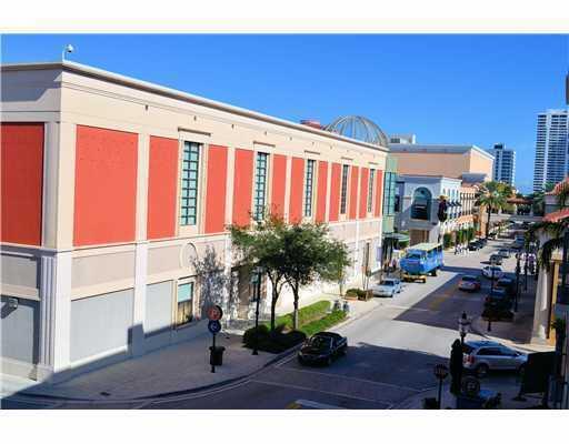 Foto del edificio - 630 S Sapodilla Ave