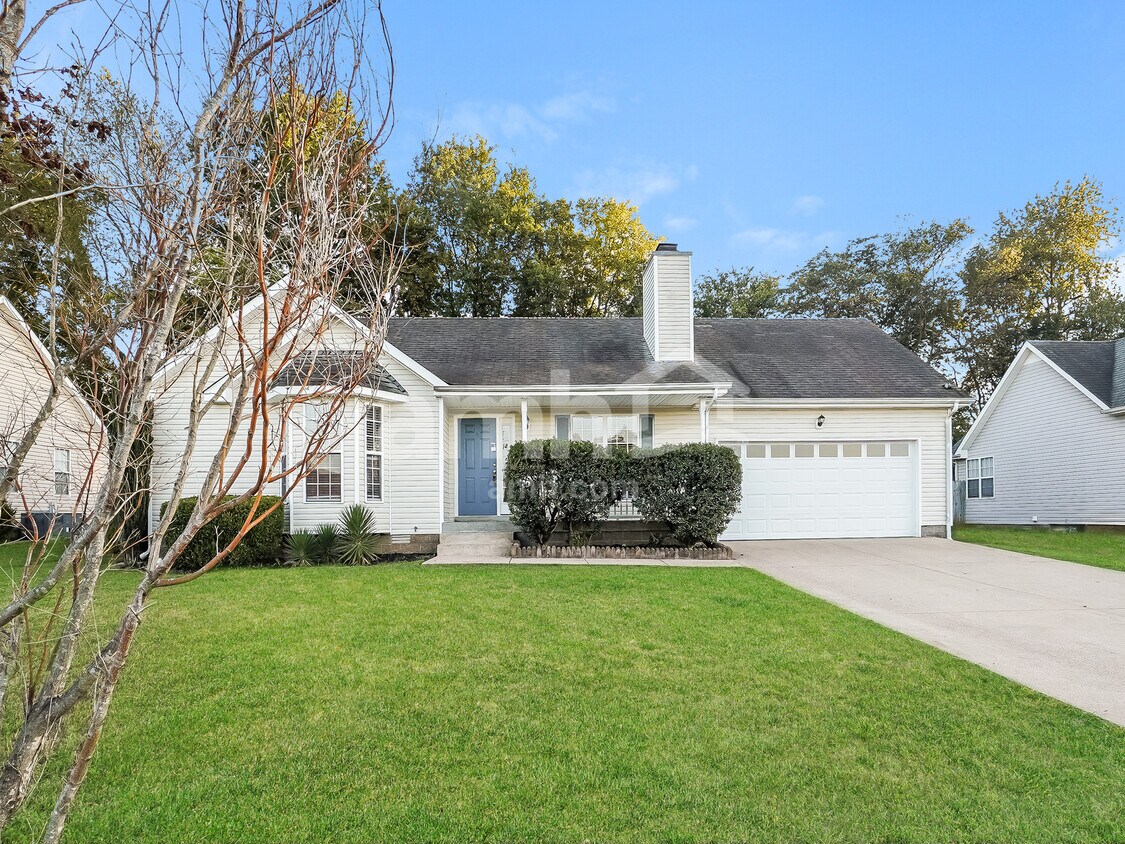 Foto principal - 4021 New Grange Cir
