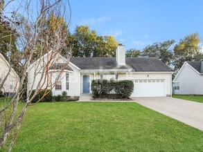 Building Photo - 4021 New Grange Cir