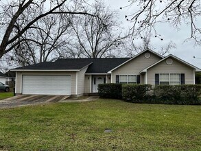 Building Photo - 122 Beaver St