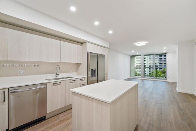 Foto del edificio - 1500 Bay Rd
