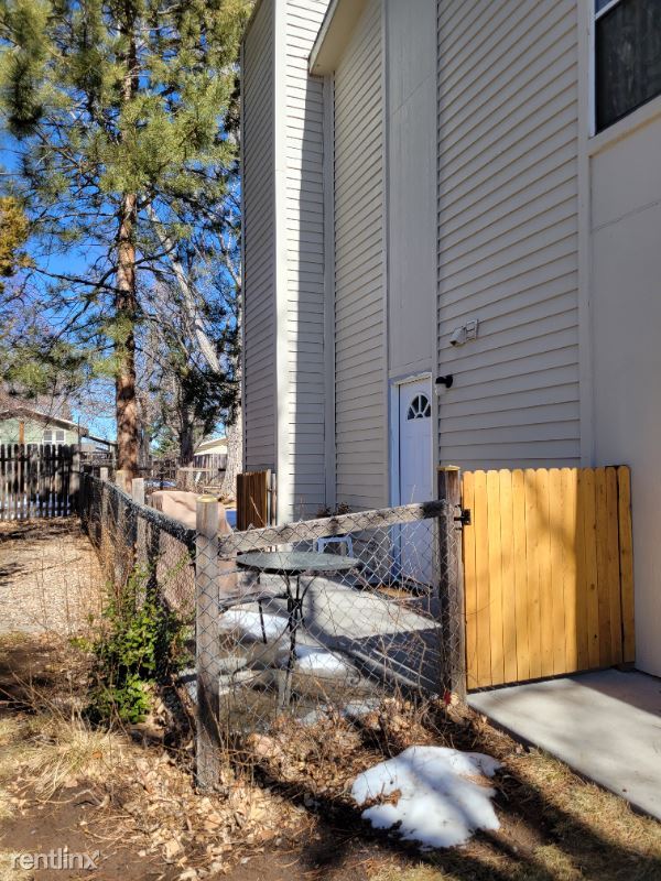 Foto del edificio - 1 br, 1 bath House - 1518 Freedom Ln