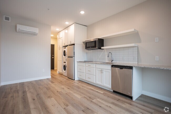 Foto del interior - Victory On Leonard