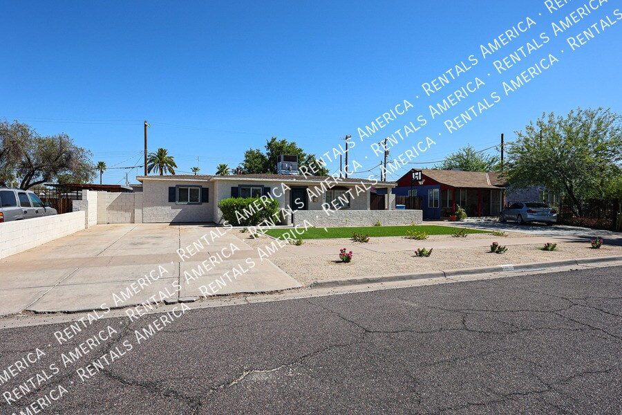 Foto principal - 1530 E Windsor Ave