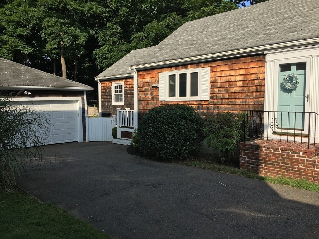 52 Evans Rd, Marblehead, MA 01945 House Rental in Marblehead, MA