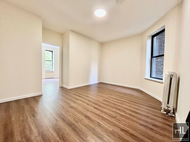 Building Photo - East 12th Street