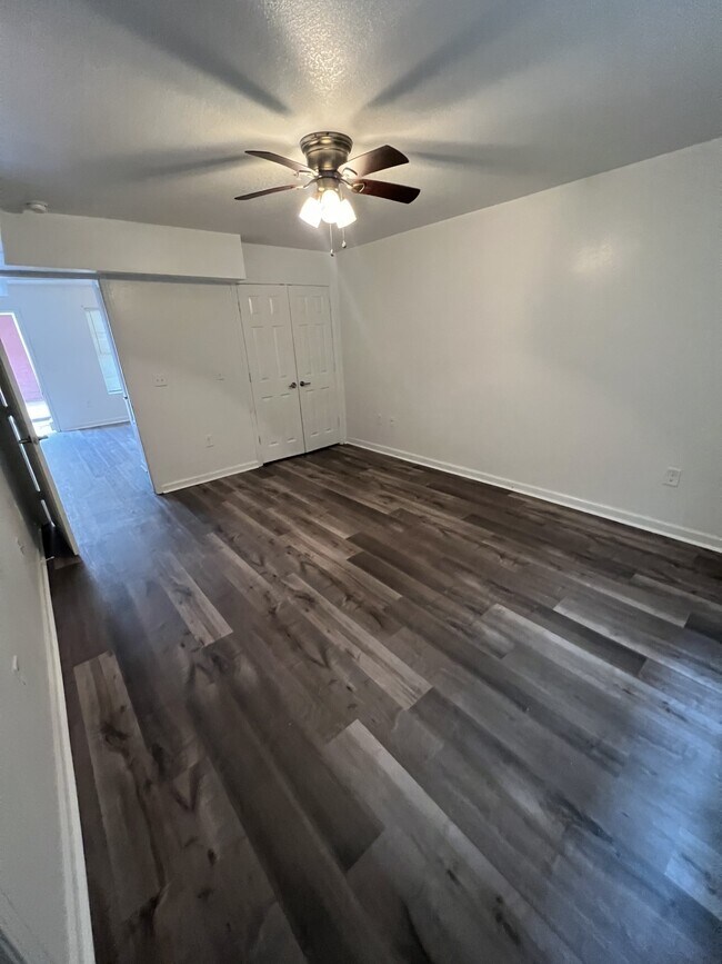 Choctaw Lodge 4115 Mohican Prescott Crossover Baton Rouge, LA Apartments for Rent in Baton