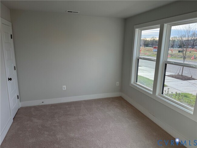 Building Photo - 9439 Alquist St